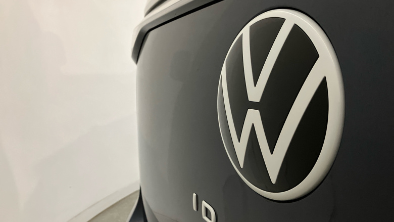 Volkswagen ID. Buzz 210kW Style Pro 86kWh 5dr LWB Auto [7St/Design+] Electric Estate